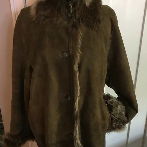 Genuine Shearling Coat - Picture 1 of 8